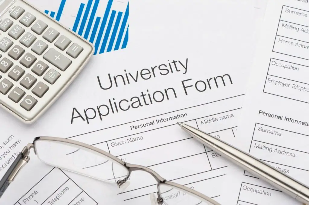 Universities With Free Online Applications